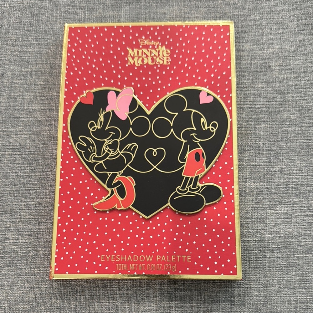 Disney Minnie Mouse Eyeshadow Palette-NEW